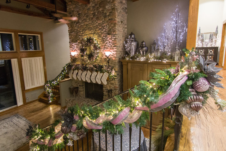 Interior And Exterior Christmas Tree And Decoration Ideas